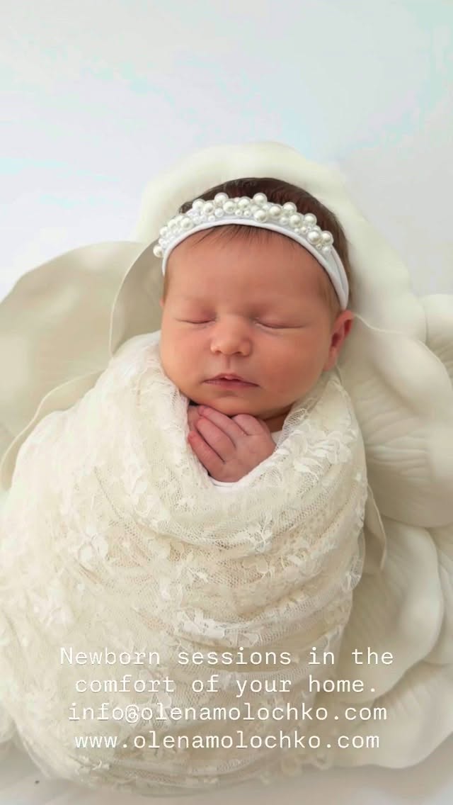 Newborn photography in the comfort of your home or our studio. SF Bay Area and East Bay. www.olenamolochko.com.  #newbornphotography #professionalnewbornphotography #professionalnewbornphotographer #sfbayareanewbornphotographer #sfbayarea